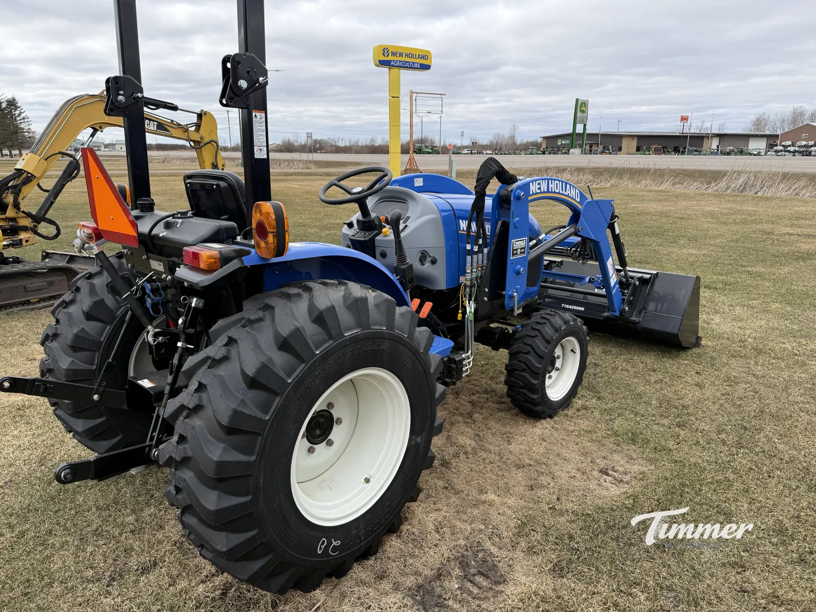 NEW 2025 New Holland Workmaster 40 photo 5