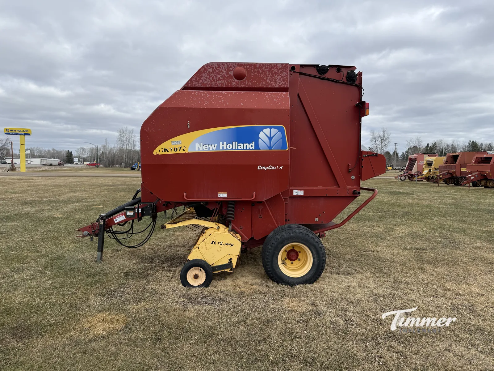 2009 New Holland BR7070 photo 4