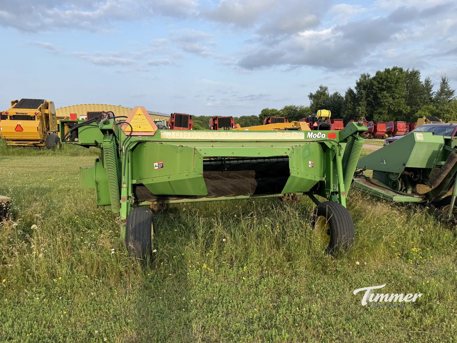 1996 John Deere 820 photo 3