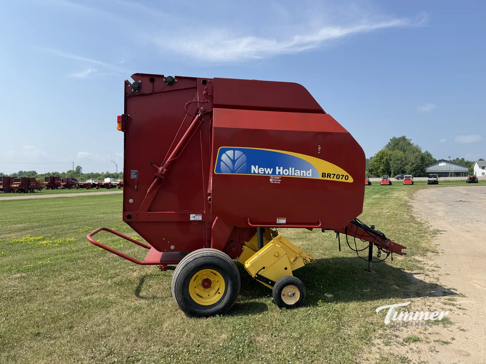 2012 New Holland BR7070 photo 6