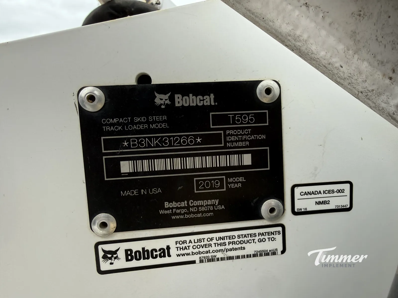 2019 Bobcat T595 photo 17