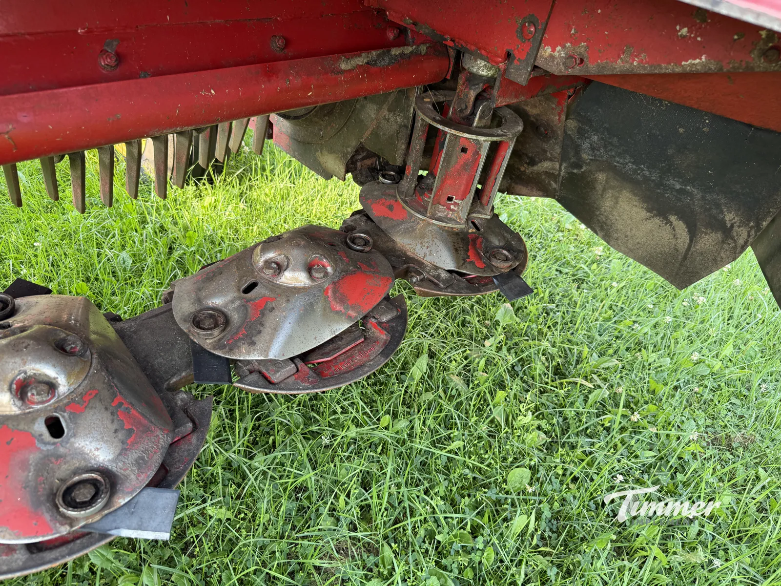 2017 New Holland H7330 photo 13