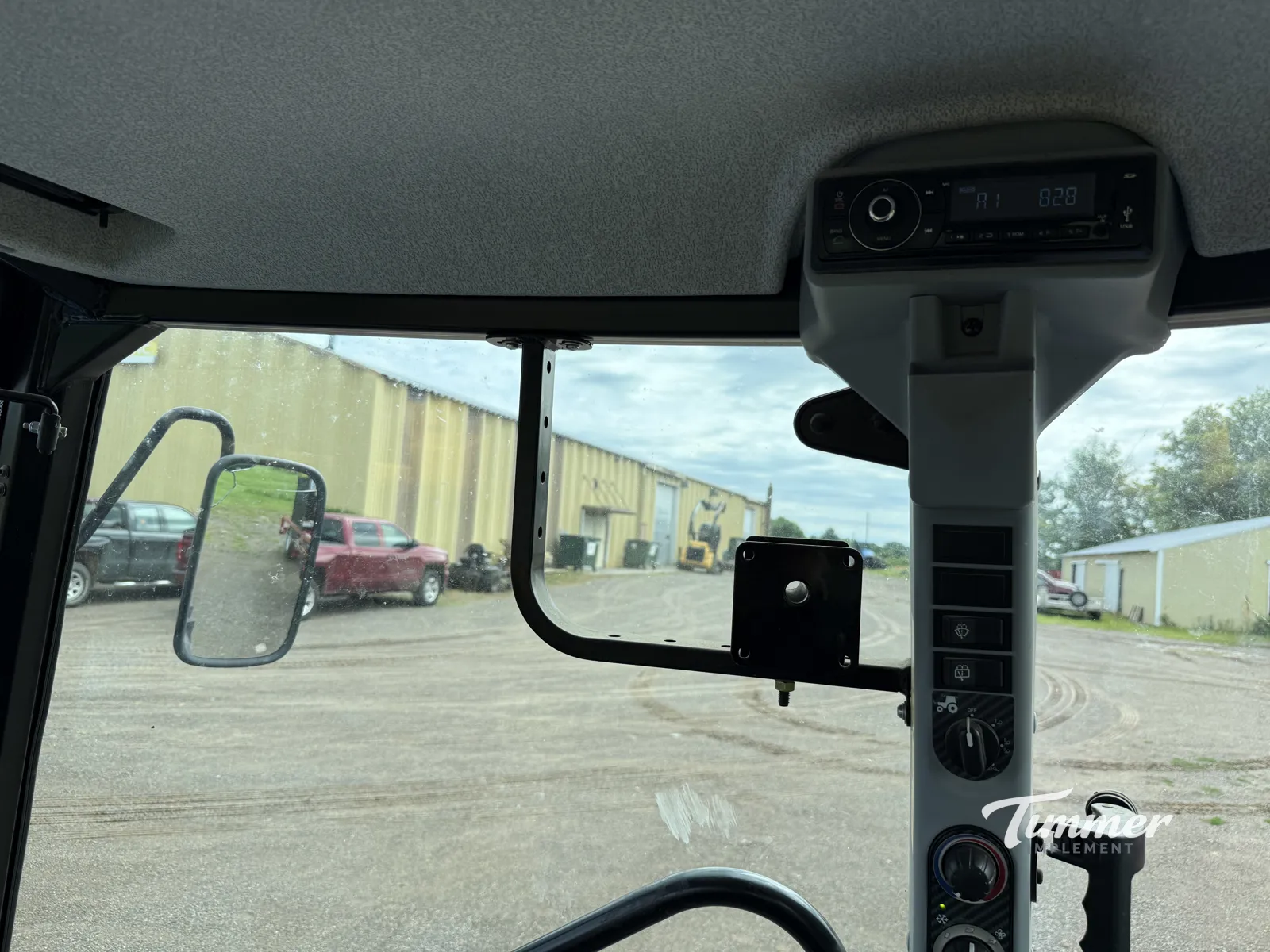 2019 New Holland Powerstar 110 photo 12