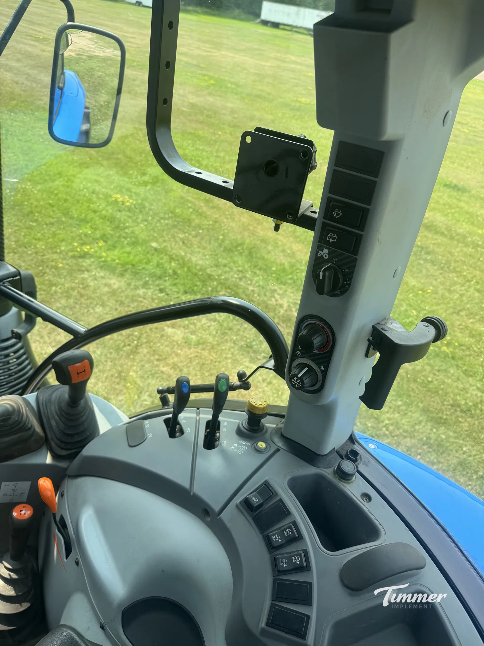 2019 New Holland Powerstar 110 photo 9