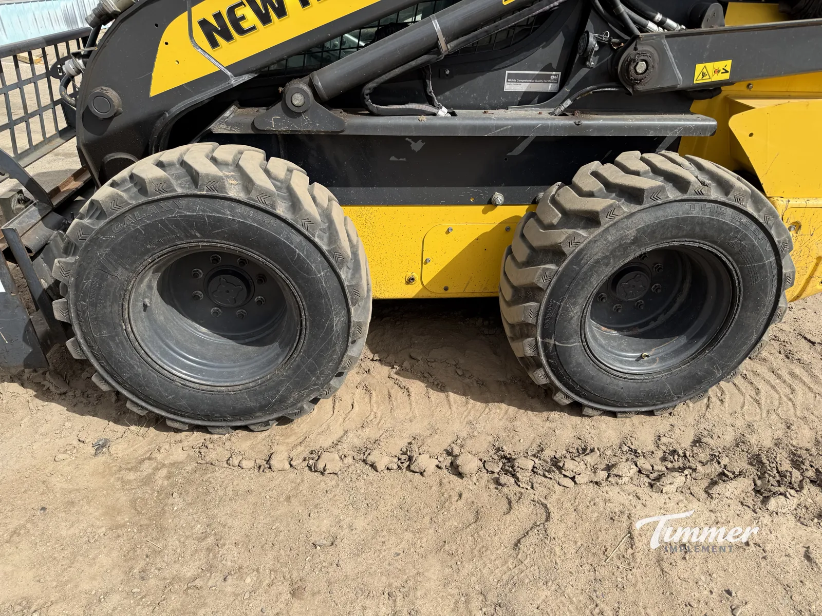 2022 New Holland L328 photo 4