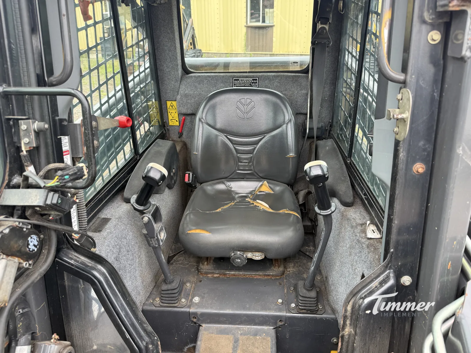 2010 New Holland L160 photo 6