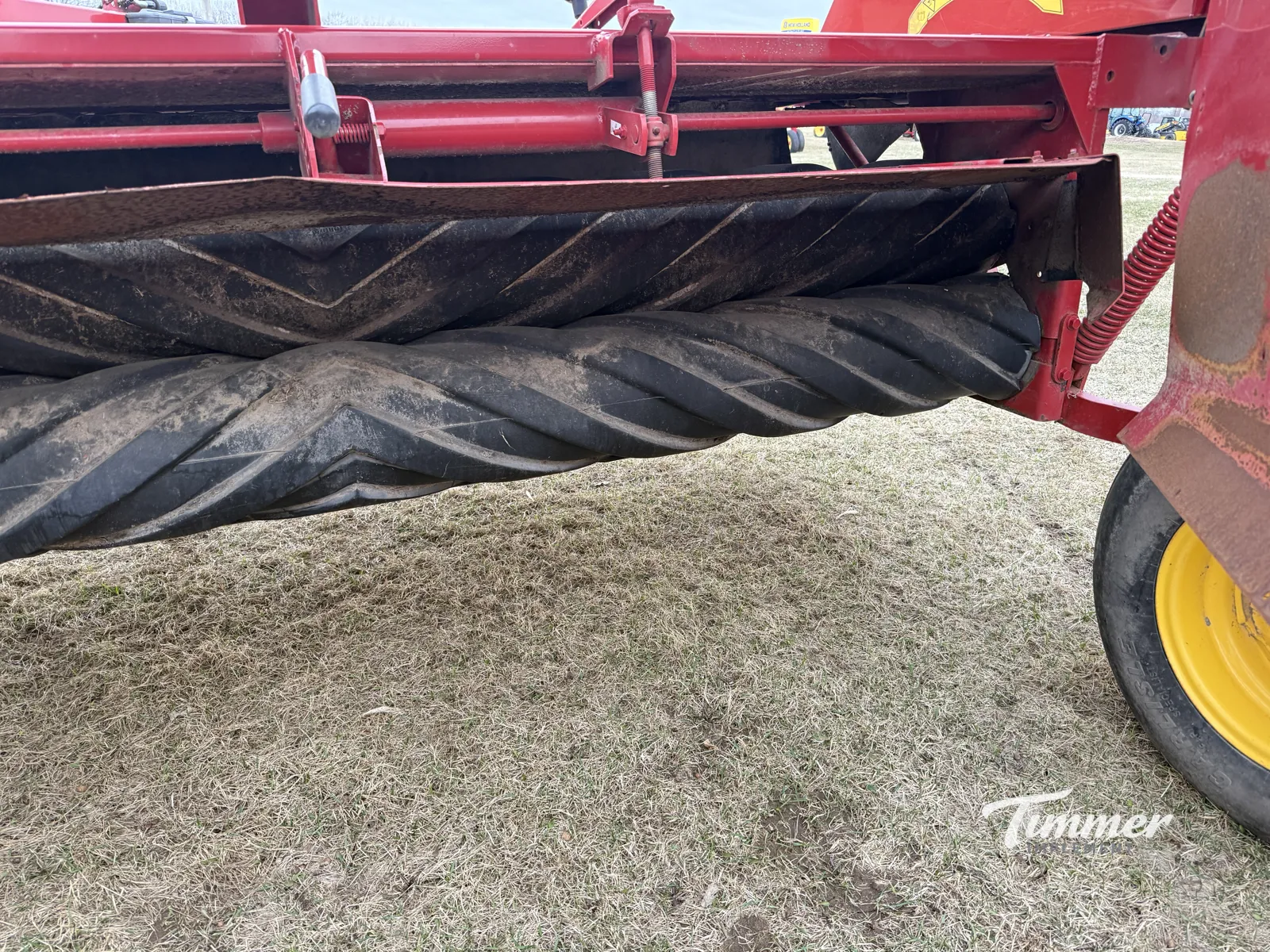 2017 New Holland H7230 photo 6