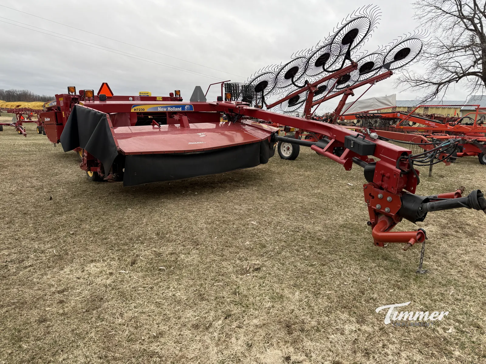 2016 New Holland H7230