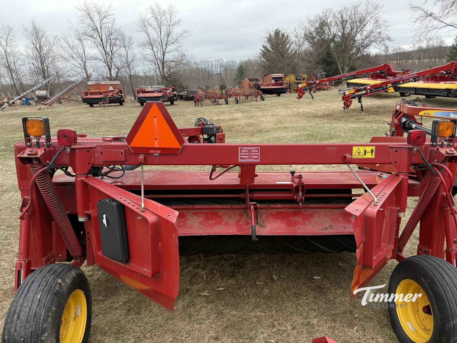 2016 New Holland H7230 photo 4