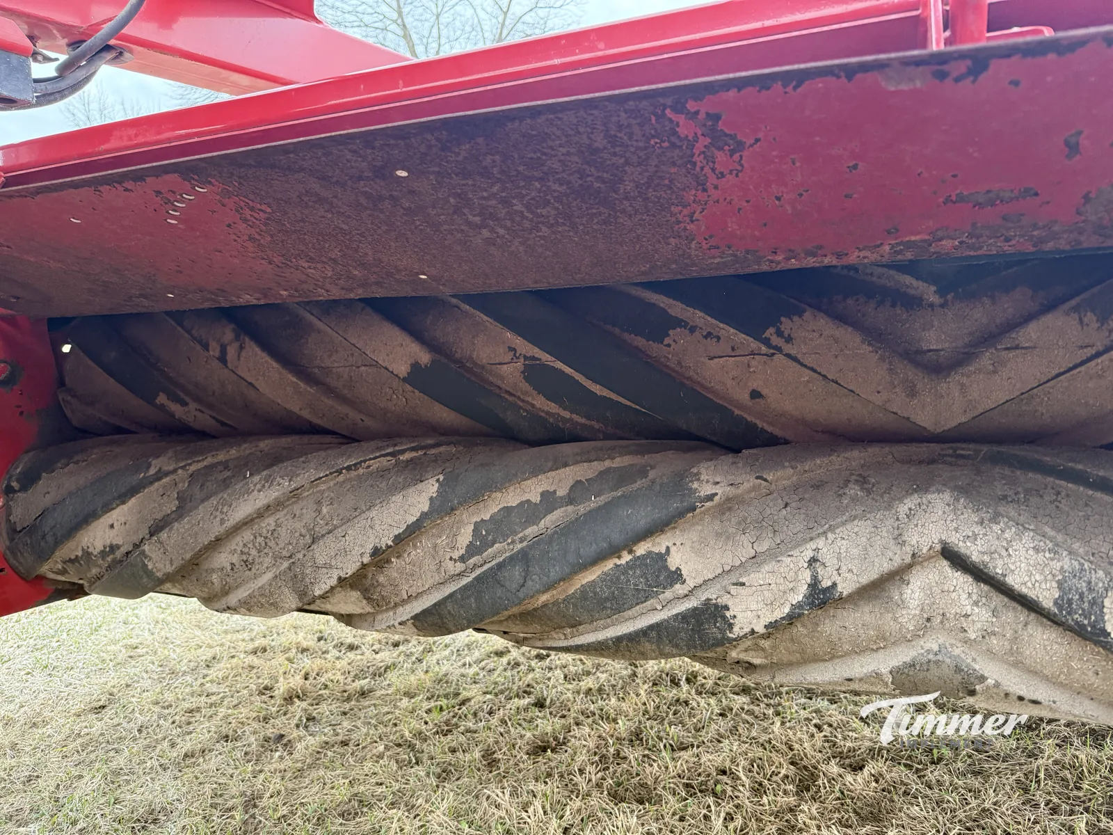 2019 New Holland 210R photo 5