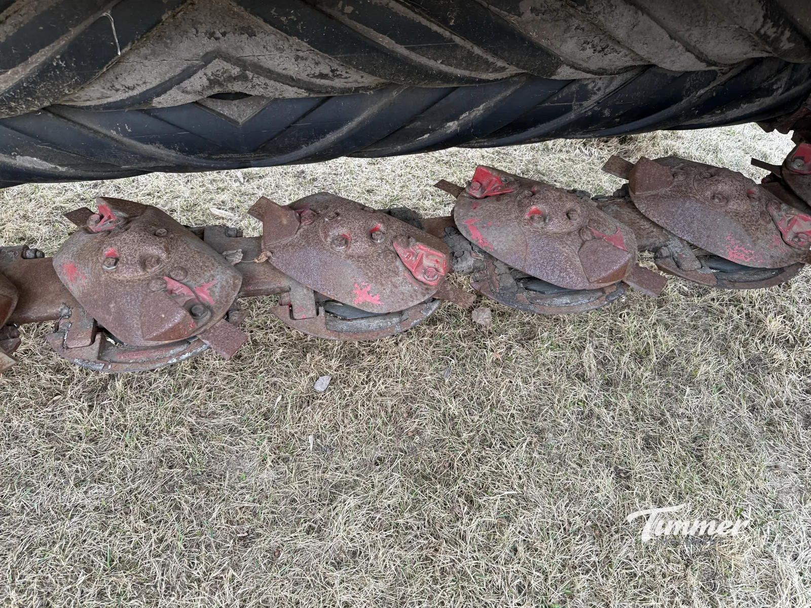 2019 New Holland 210R photo 10
