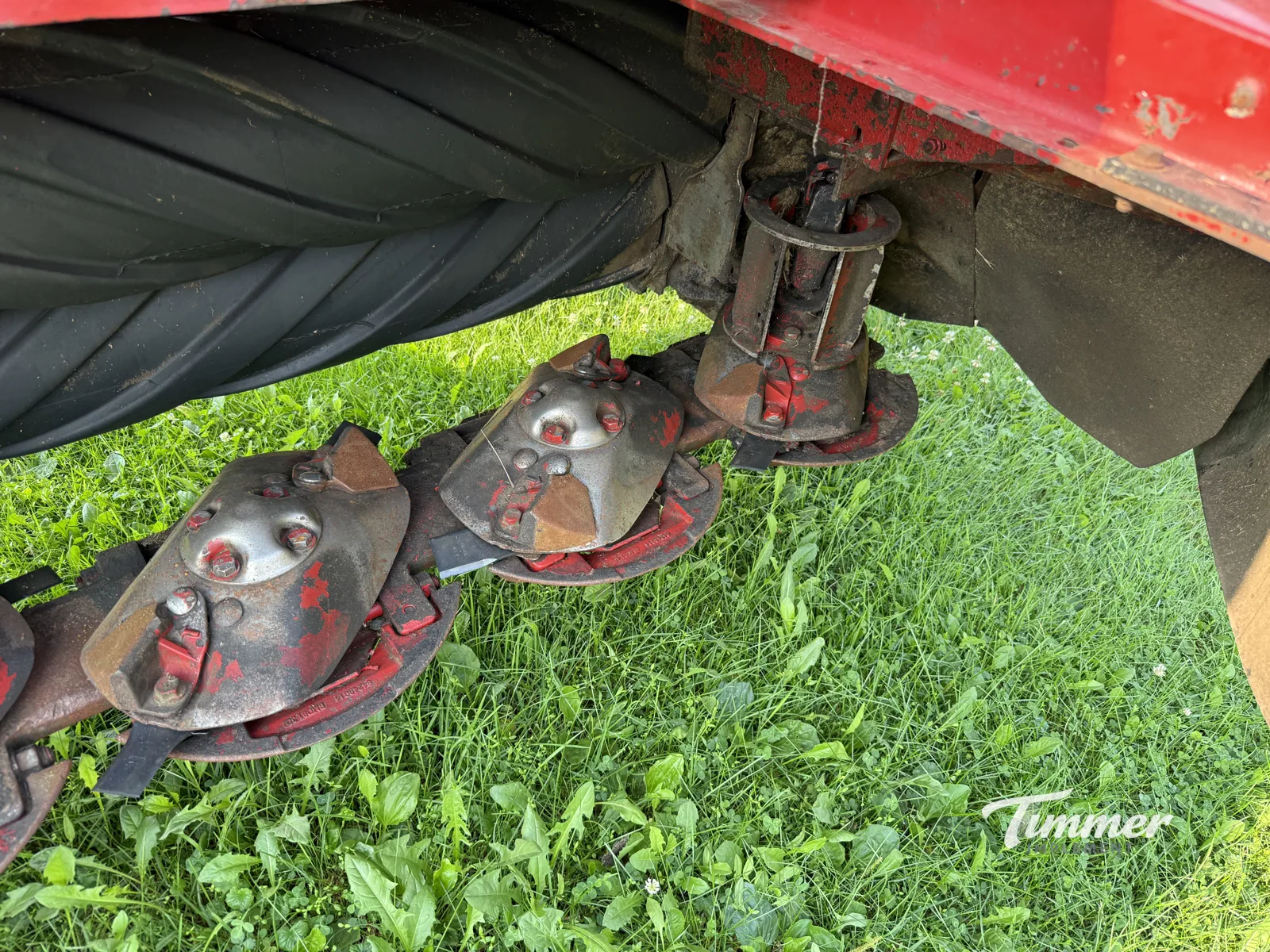 2023 New Holland 210R photo 12