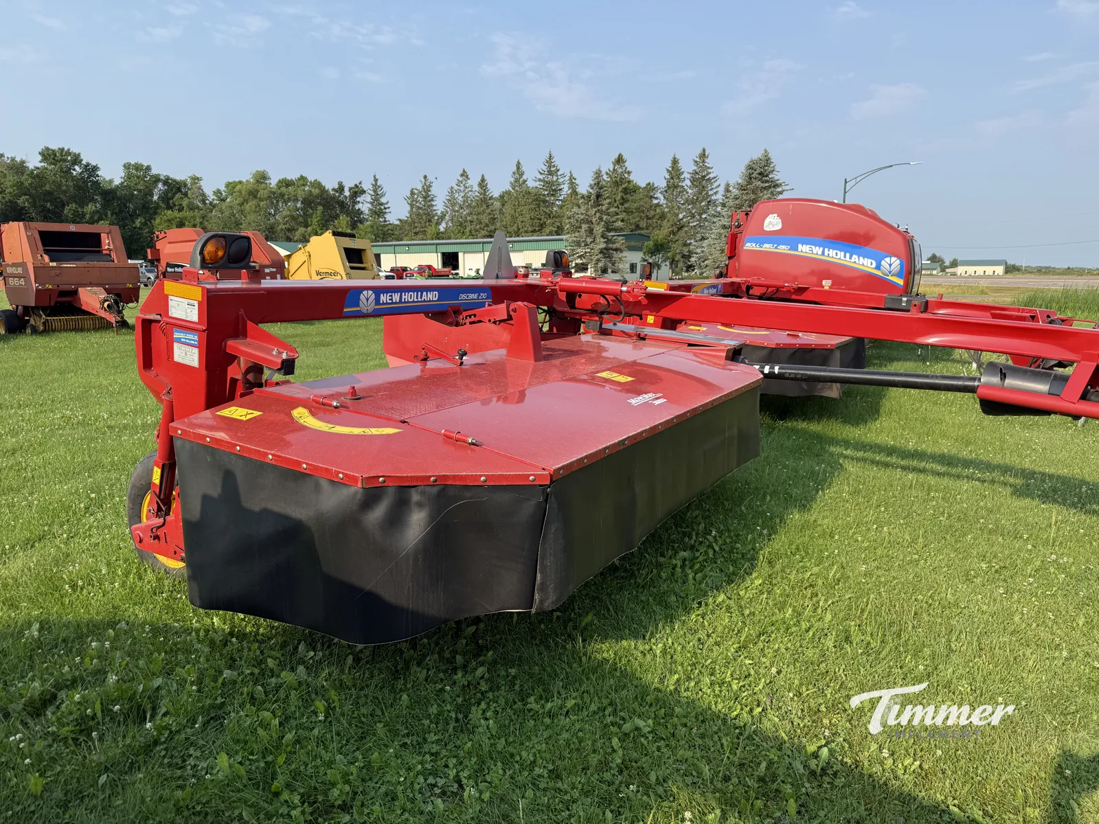 2023 New Holland 210R