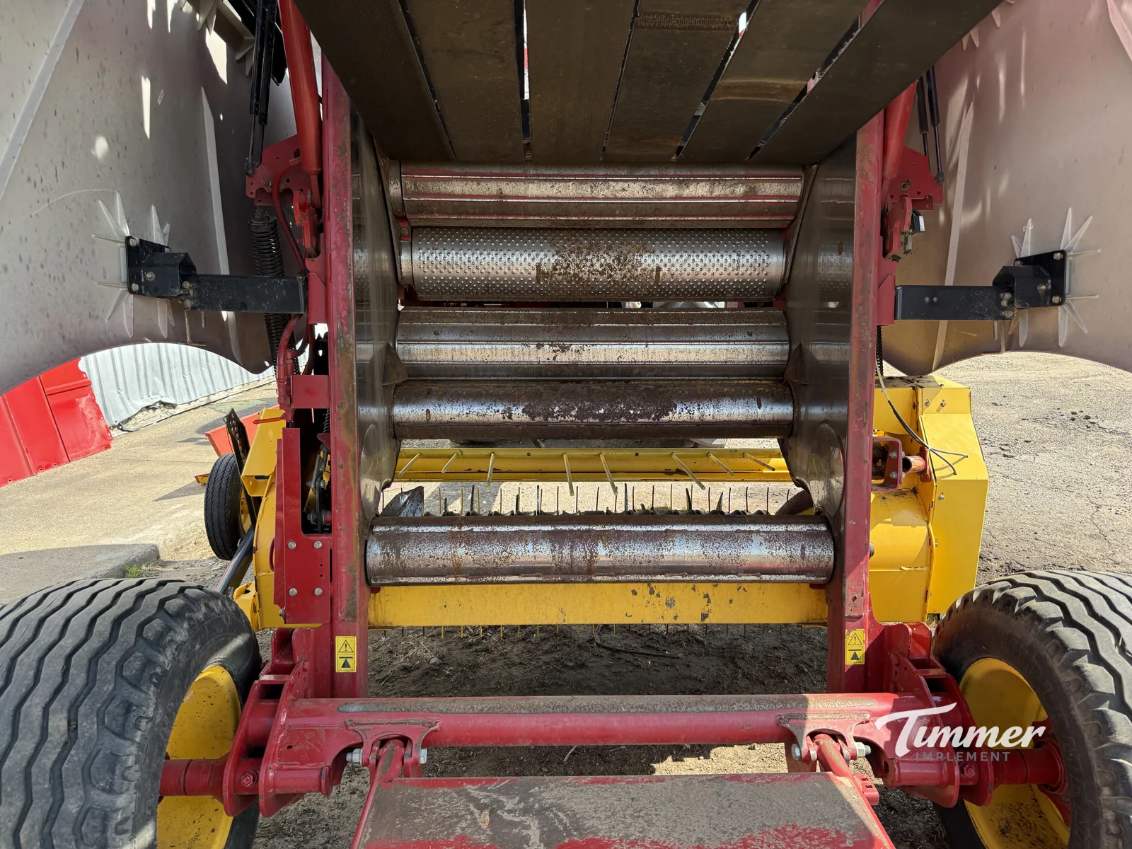 2015 New Holland RB450 photo 13