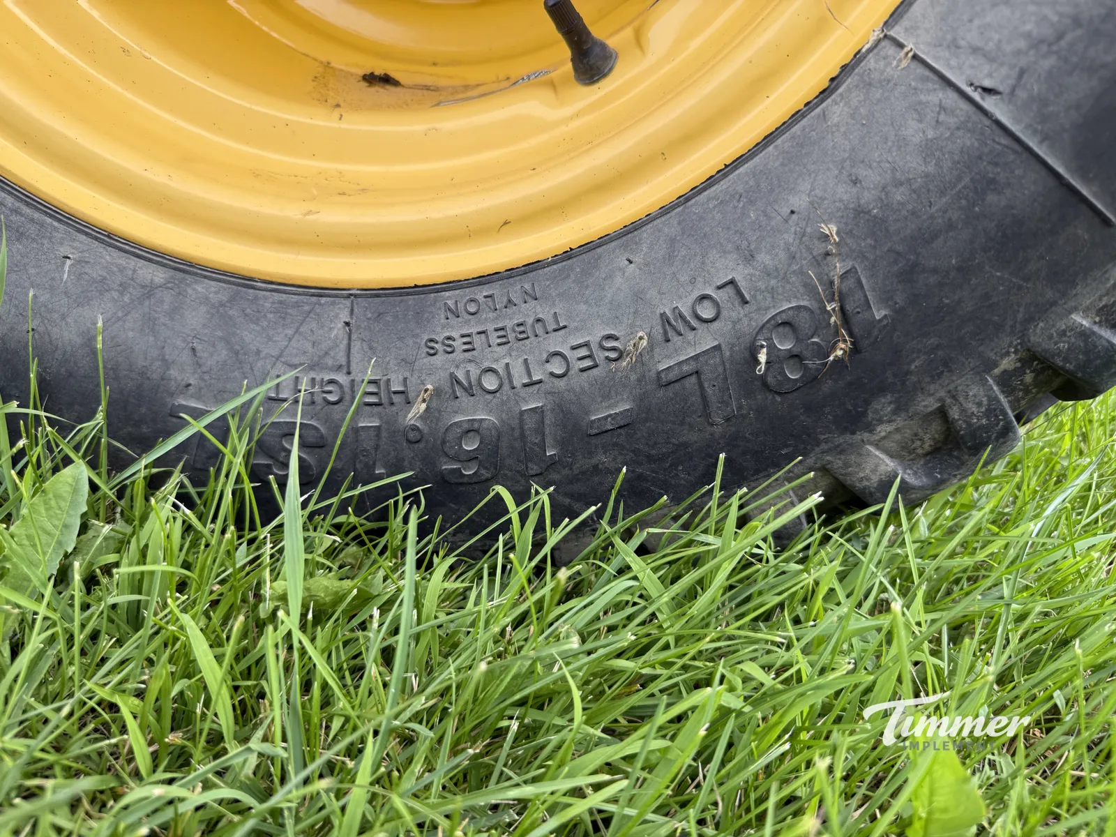 2015 New Holland RB450 photo 12