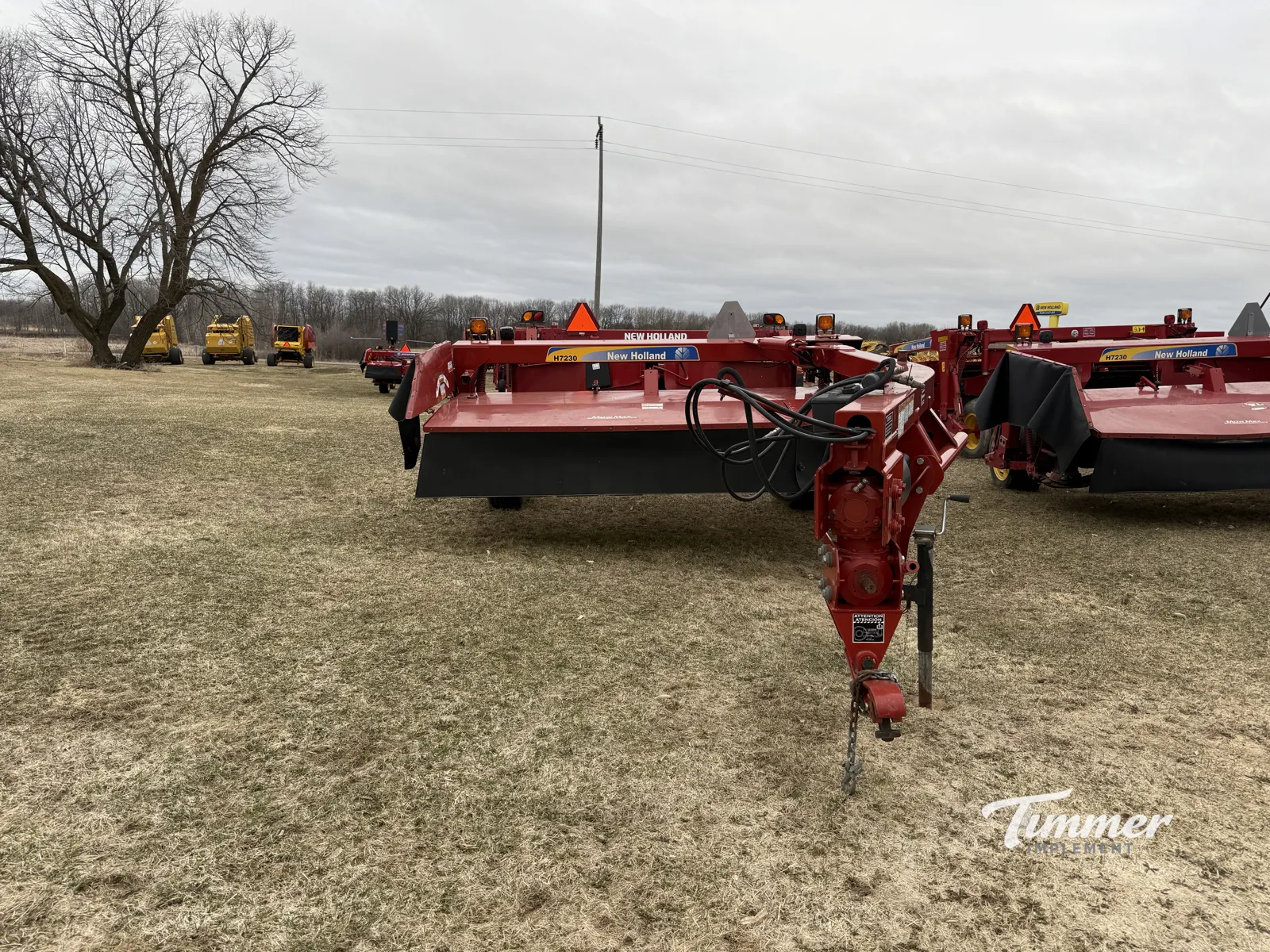 2011 New Holland H7230 photo 2